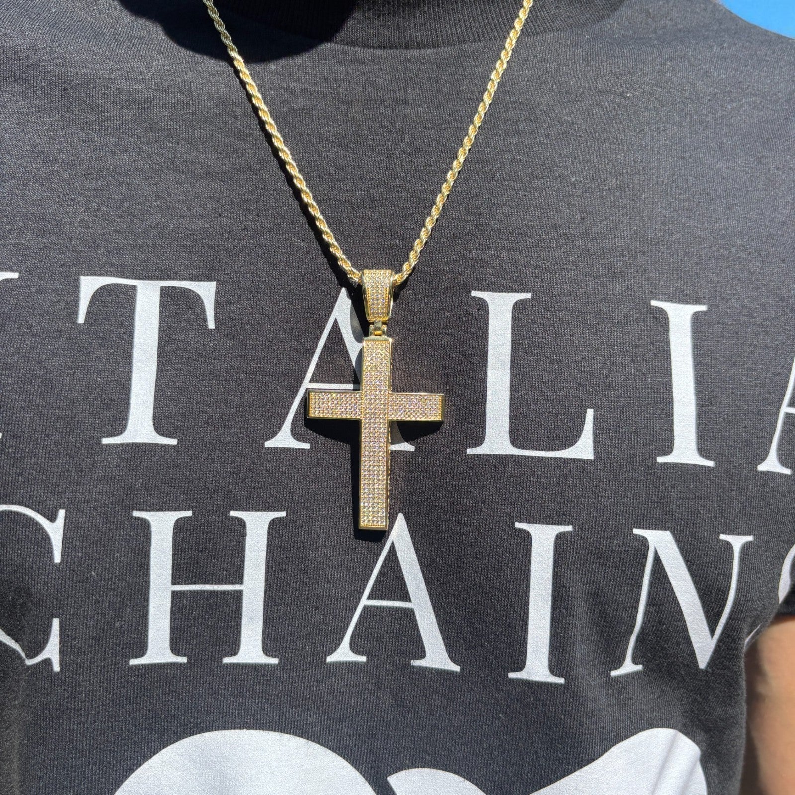 925 Sterling Silver Iced Out Cross Pendant With Moissanite - Image 16
