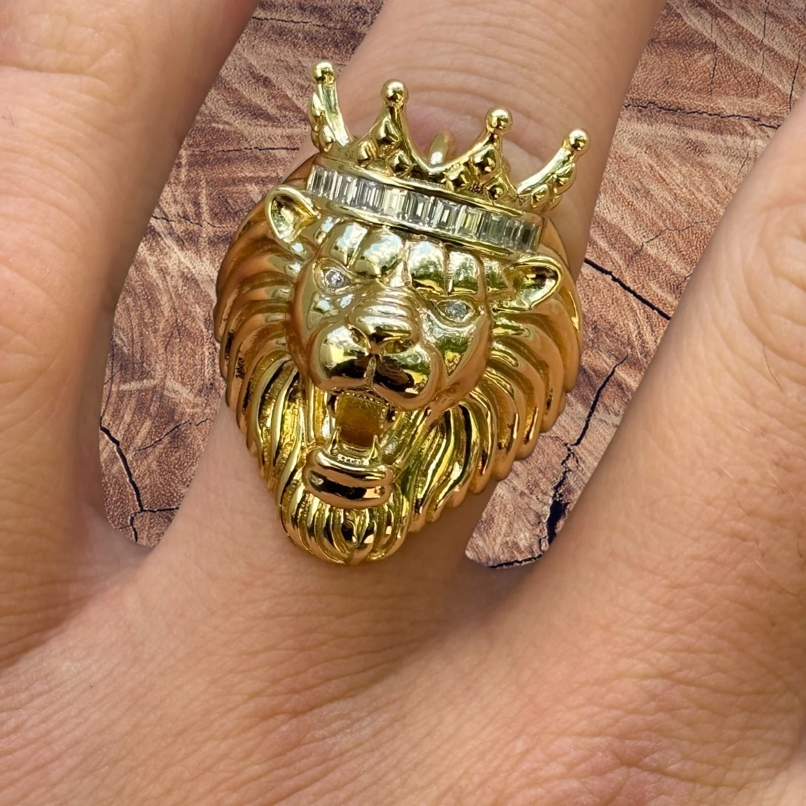 925 Sterling Silver King Lion Ring With Moissanite - Image 3
