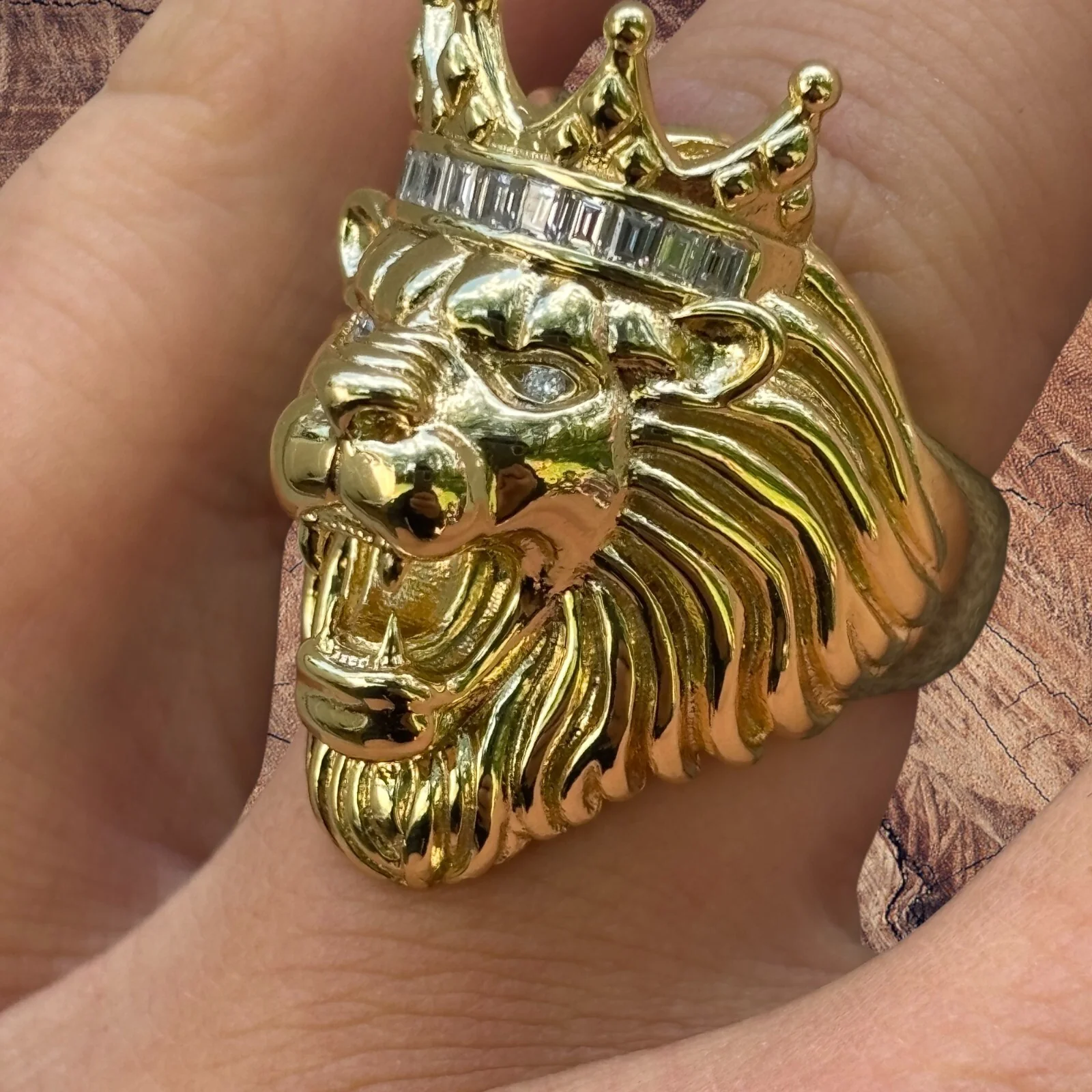 925 Sterling Silver King Lion Ring With Moissanite - Image 4