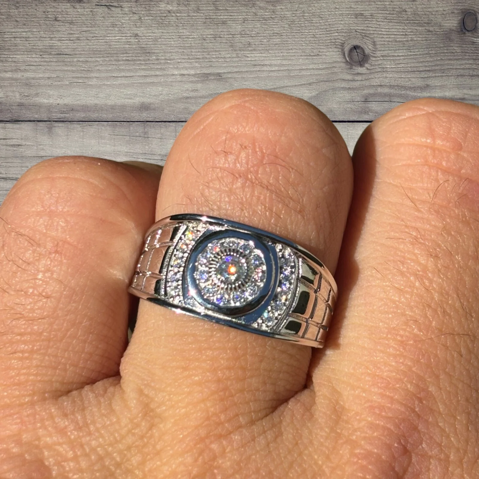 925 Sterling Silver Round Classic Ring With Moissanite - Image 5