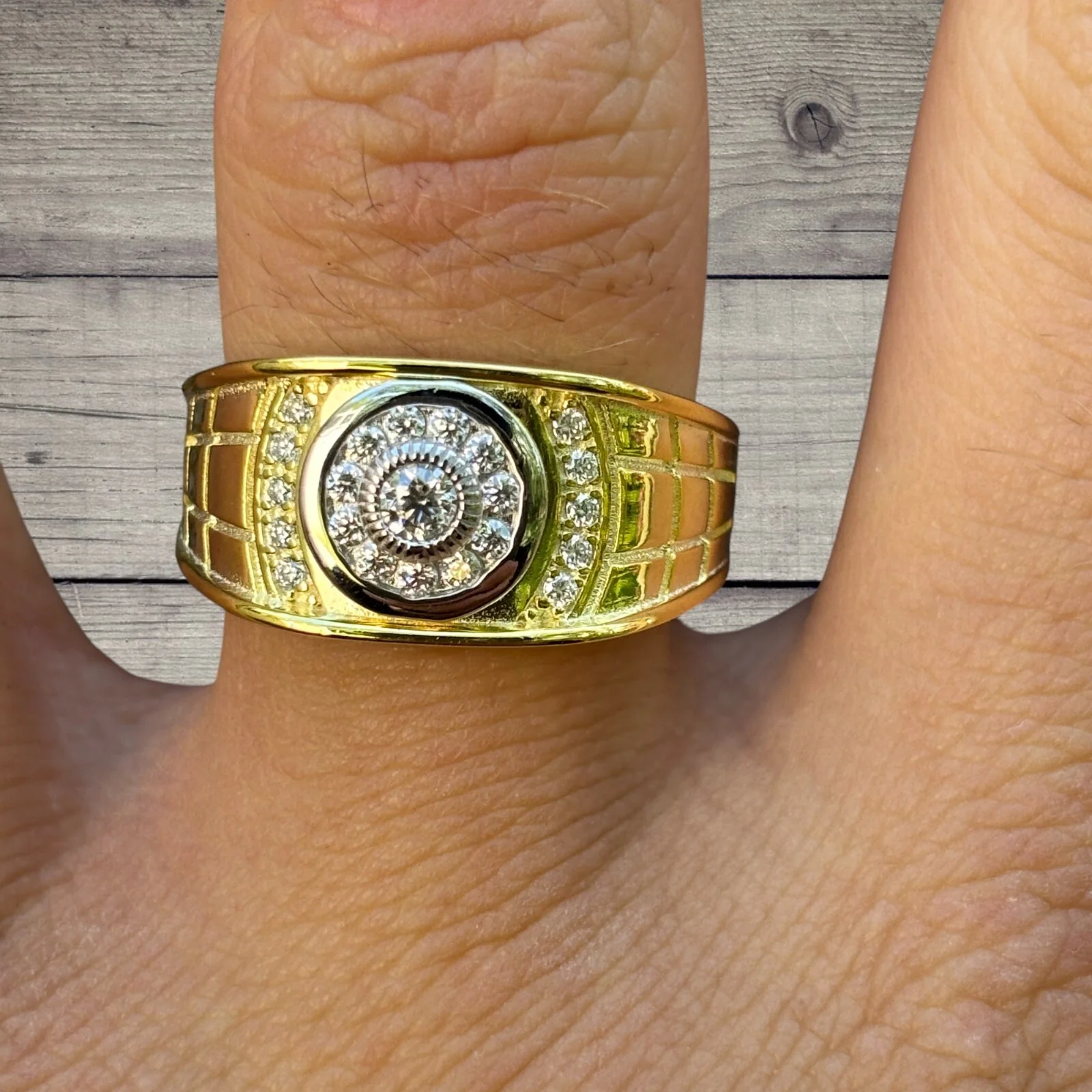 925 Sterling Silver Round Classic Ring With Moissanite - Image 8