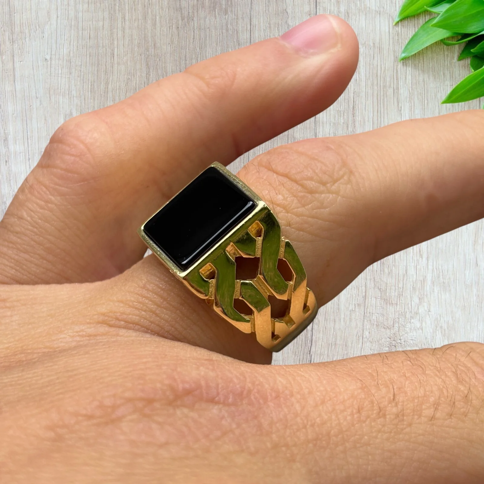 925 Sterling Silver Rectangular Black Onyx Stone Ring - Image 4