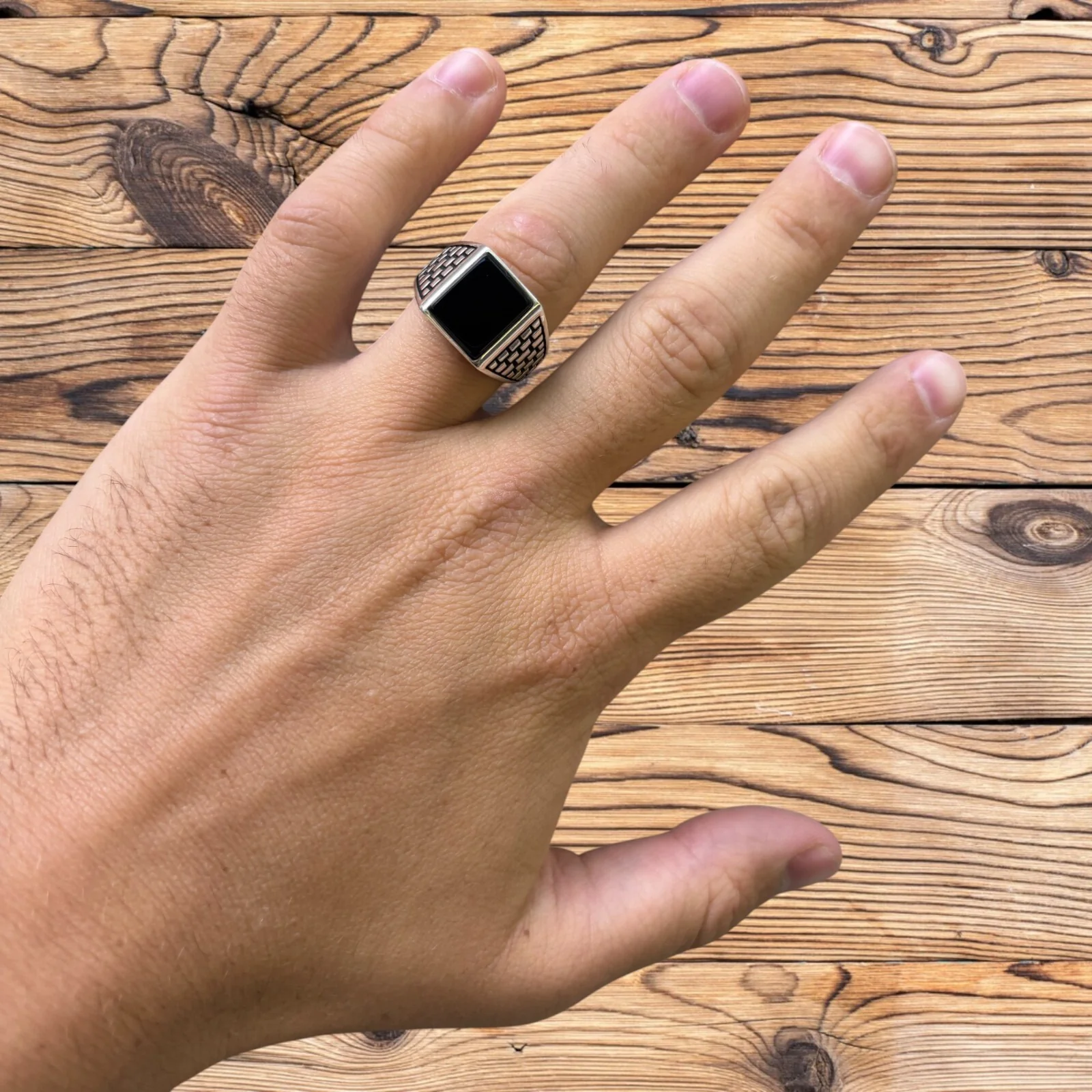 925 Sterling Silver Rectangular Black Onyx Ring - Image 3
