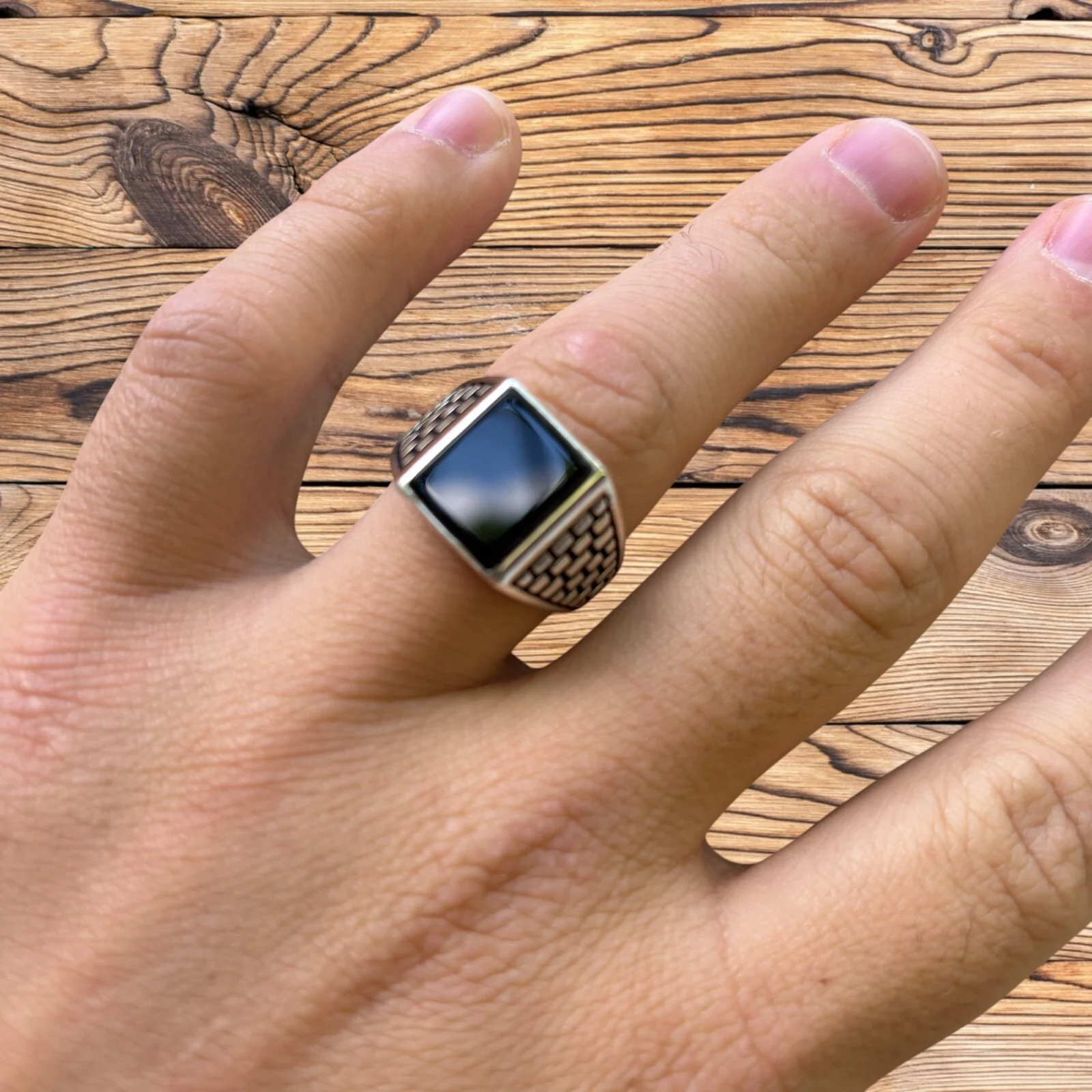 925 Sterling Silver Rectangular Black Onyx Ring - Image 4