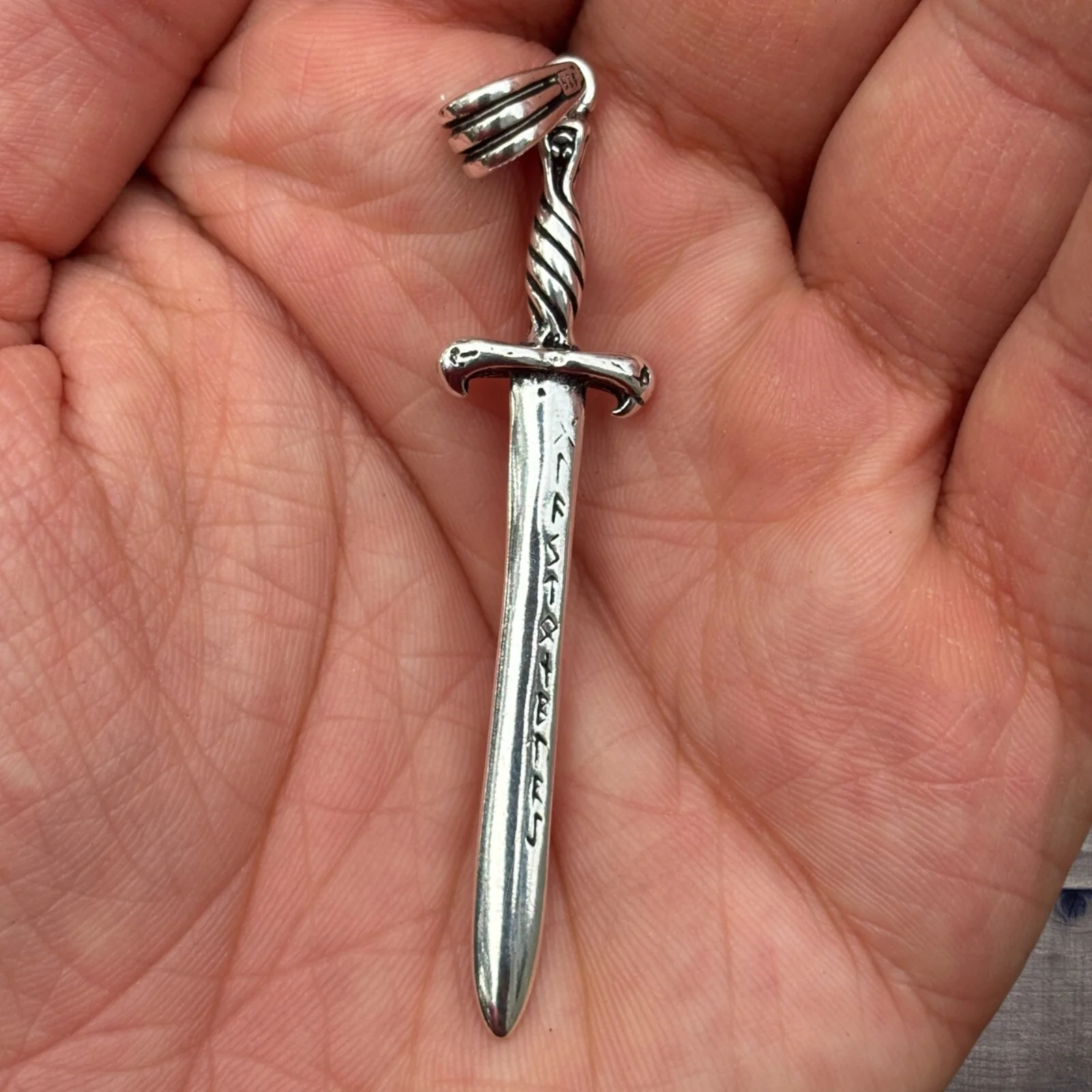 925 Sterling Silver Gladiator Sword Pendant - Image 2