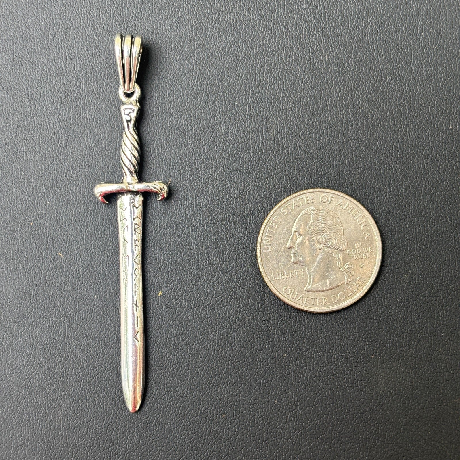 925 Sterling Silver Gladiator Sword Pendant - Image 3