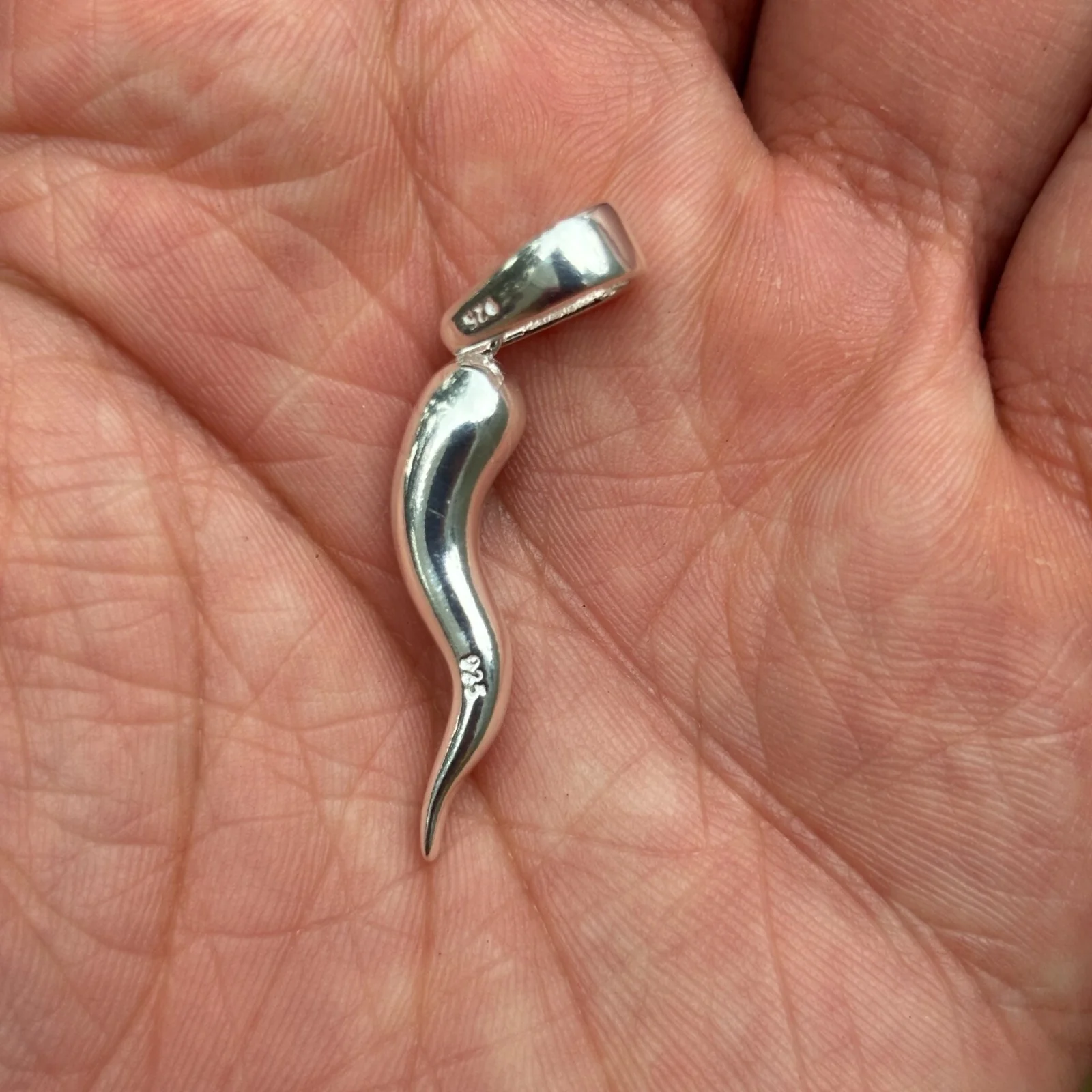 925 Sterling Silver Italian Horn Pendant - Image 4
