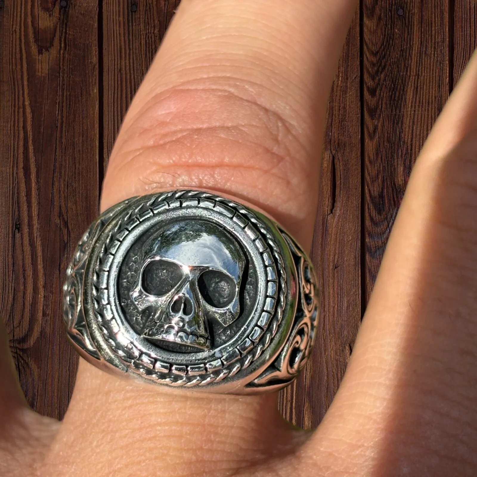 925 Sterling Silver Skull Ring - Image 2