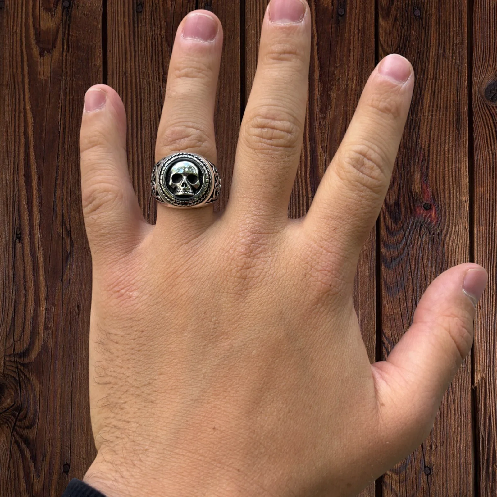925 Sterling Silver Skull Ring - Image 6