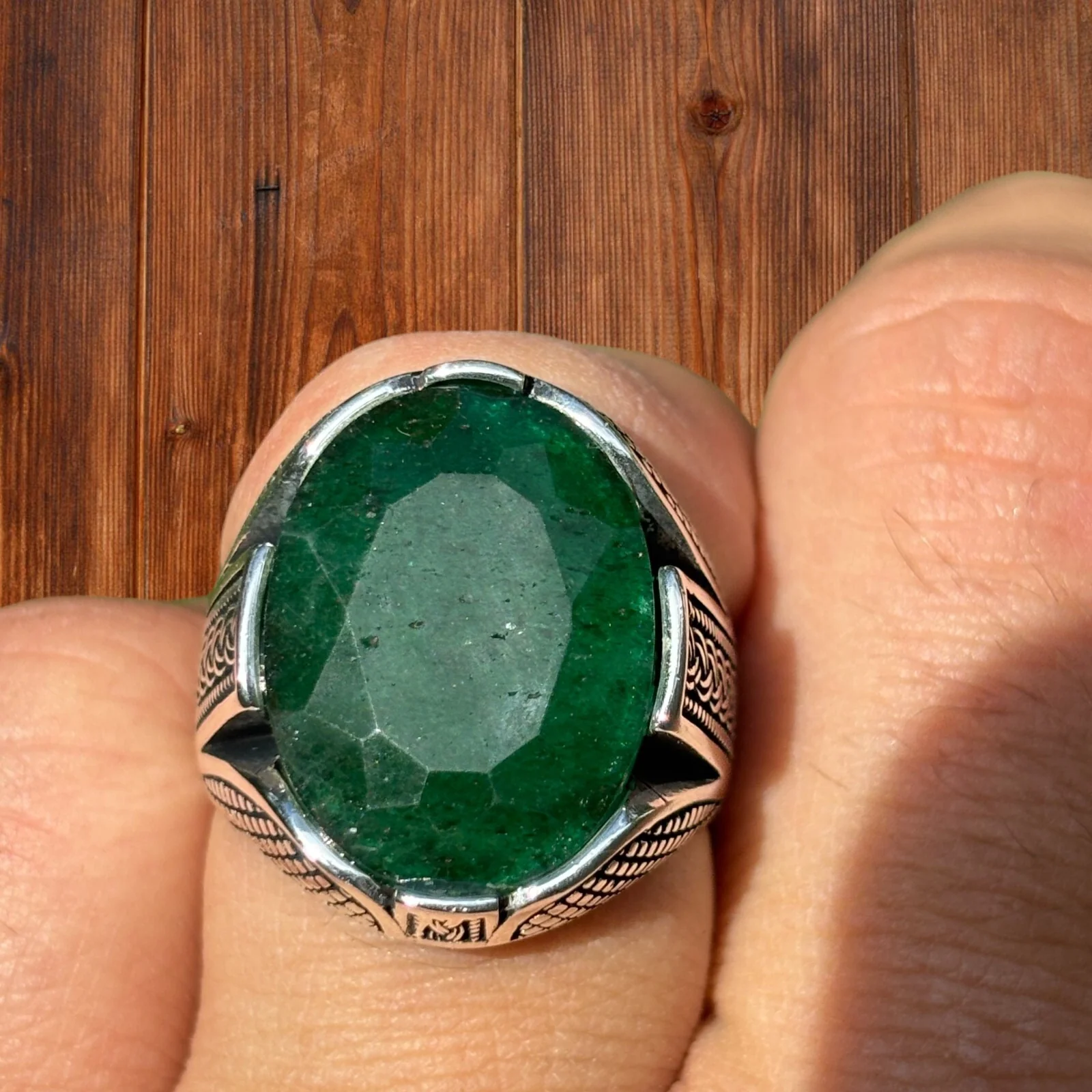 925 Sterling Silver Green Emerald Ring - Image 3
