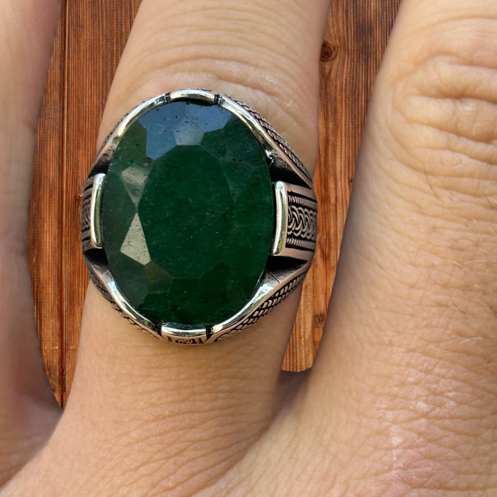 925 Sterling Silver Green Emerald Ring - Image 5