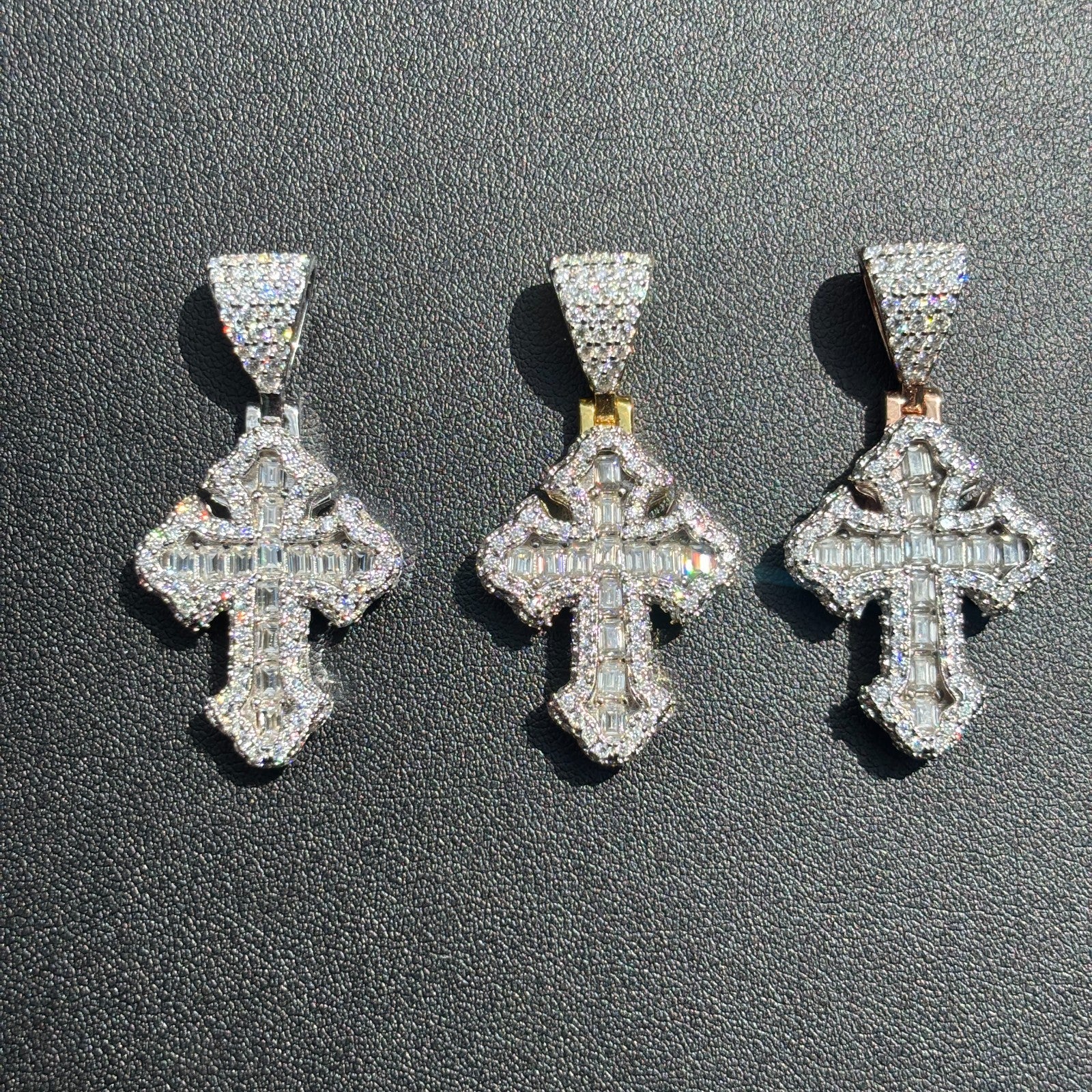 925 Sterling Silver Gothic Cross With Moissanite - Small - Image 5
